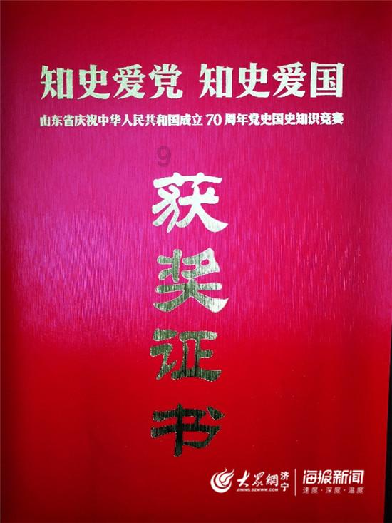 海瑞智慧审案：貌美少妇进寺庙避雨失踪，海瑞假借菩萨显灵破案
